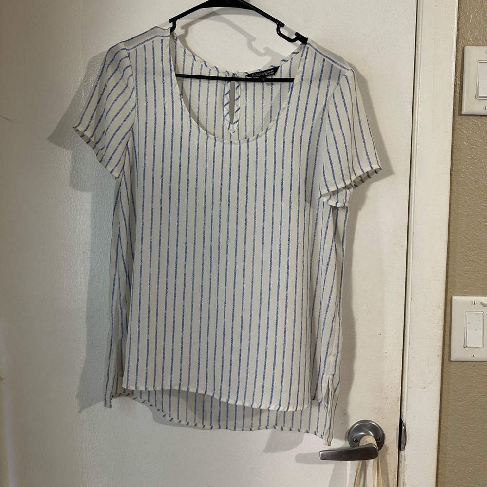 Express white and blue pin stripe scoop neck portofino shirt, size small